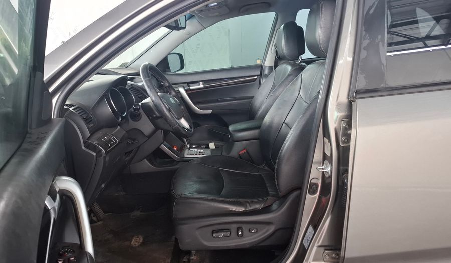 Kia Sorento 2.4 EX PREMIUM AT Suv 2011