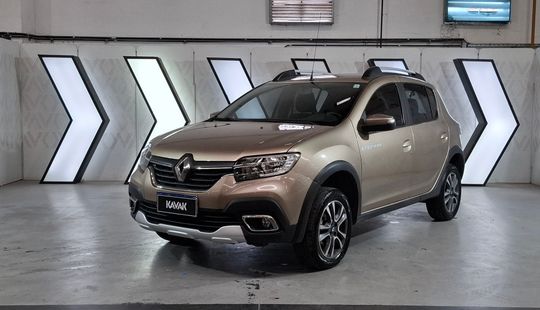 Renault • Sandero Stepway