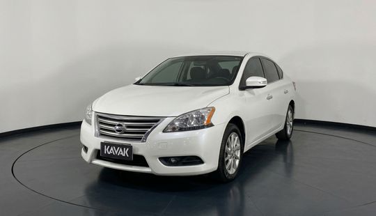 Nissan • Sentra