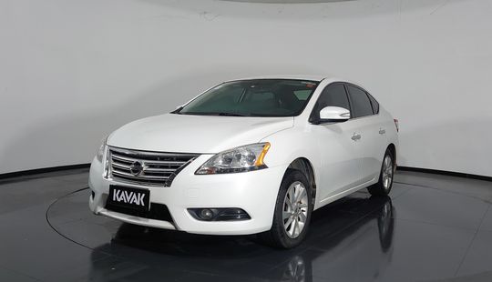 Nissan • Sentra