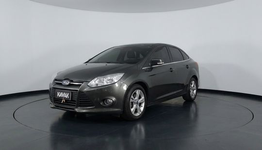 Ford • Focus