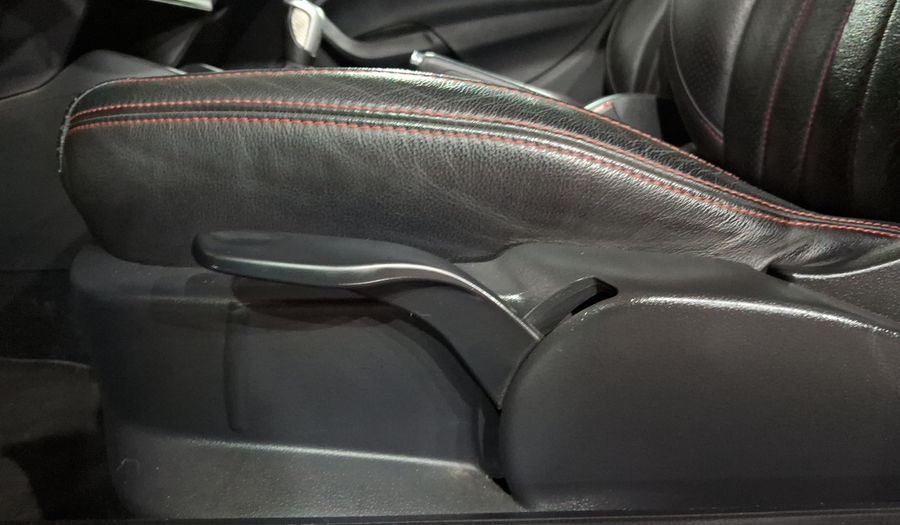 Seat Ibiza 1.6 REFERENCE MT Hatchback 2016