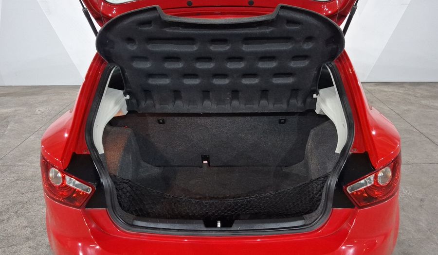 Seat Ibiza 1.6 REFERENCE MT Hatchback 2016