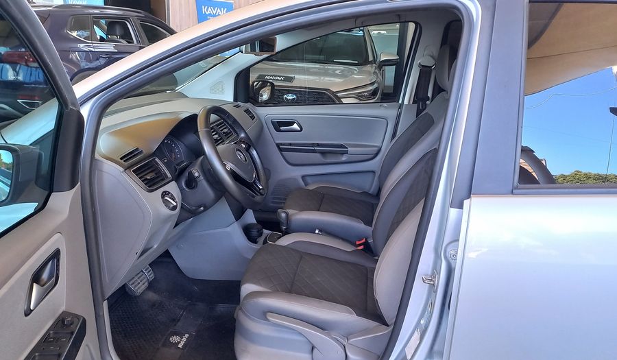 Volkswagen Fox 1.6 HIGHLINE I MOTION Hatchback 2015