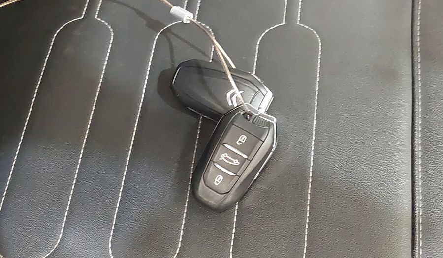 Citroen C4 Cactus 1.6 THP FLEX SHINE AUTO Suv 2019
