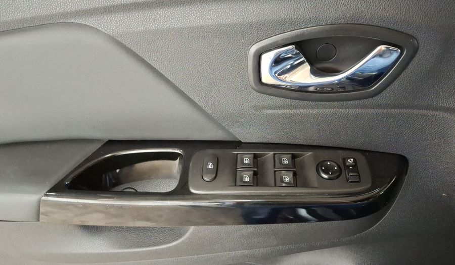 Renault Captur 2.0 ICONIC DEH AUTO Hatchback 2020