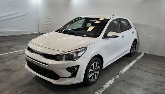 Kia • Rio