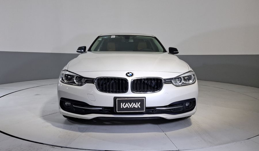 Bmw Serie 3 2.0 330IA SPORT LINE AUTO Sedan 2018