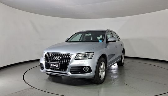 Audi • Q5