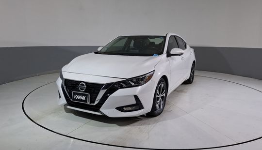 Nissan • Sentra