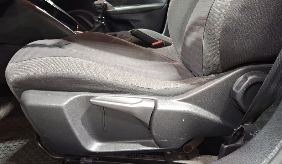 Peugeot 2008 1.2 ACTIVE Suv 2022