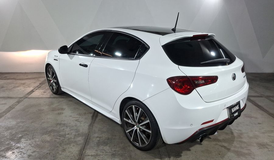 Alfa Romeo Giulietta 1.8 VELOCE TCT Hatchback 2017