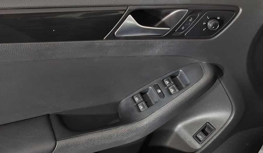 Volkswagen Jetta 2.0 STYLE TIP Sedan 2017