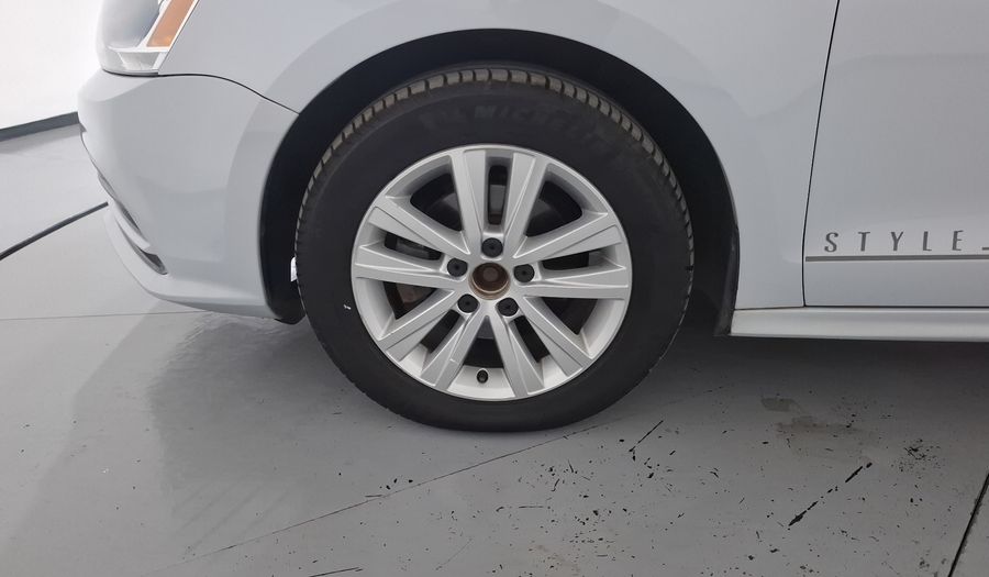 Volkswagen Jetta 2.0 STYLE TIP Sedan 2017