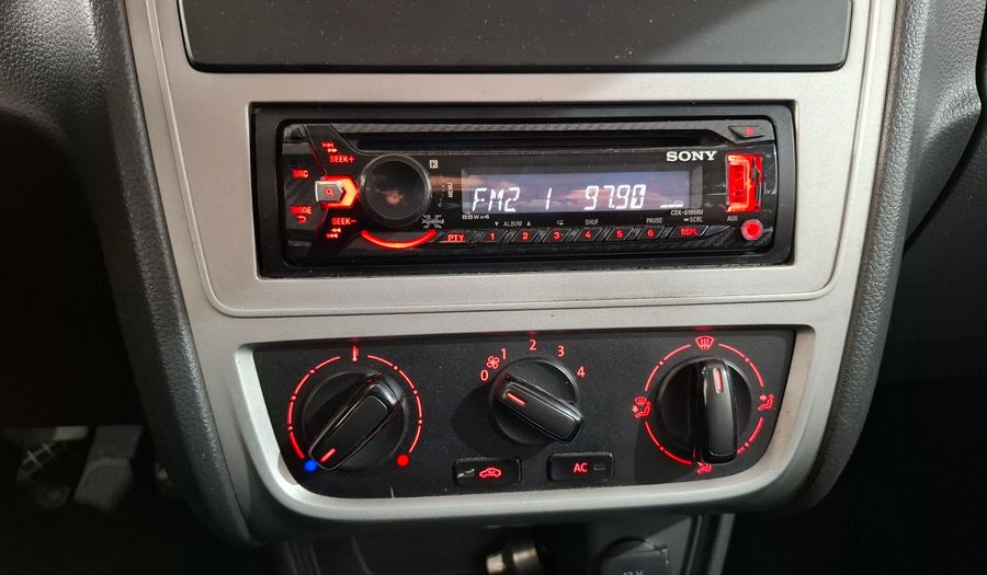 Volkswagen Gol Trend 1.6 PACK I Hatchback 2014