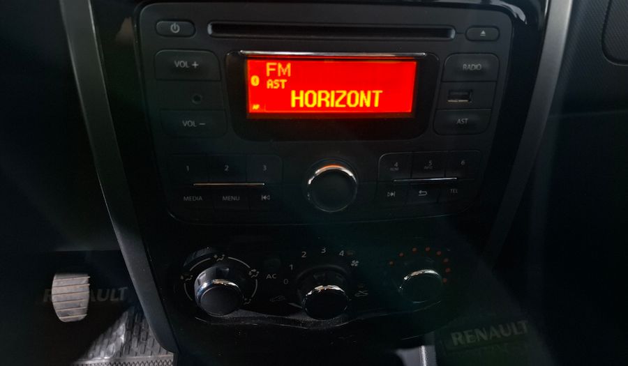Renault Sandero 1.6 16V PH2 CONFORT Hatchback 2011