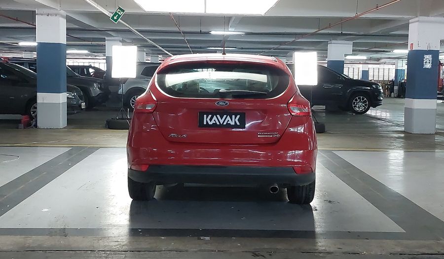 Ford Focus 2.0 TITANIUM PLUS AT Hatchback 2016