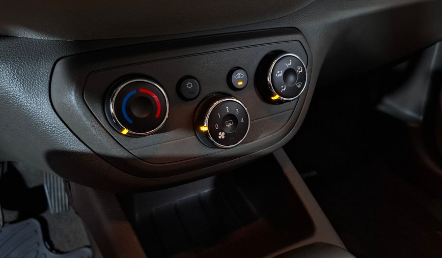 Chevrolet Spin 1.8 LTZ 5S Minivan 2013