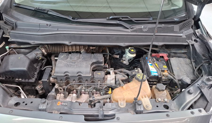 Chevrolet Spin 1.8 LTZ 5S Minivan 2013