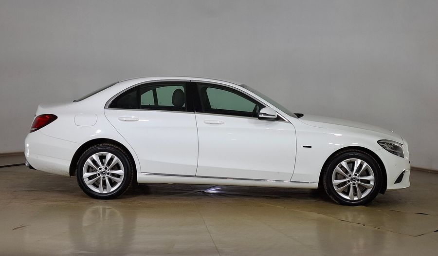 Mercedes Benz Clase C 2.0 300 E AUTO Sedan 2021