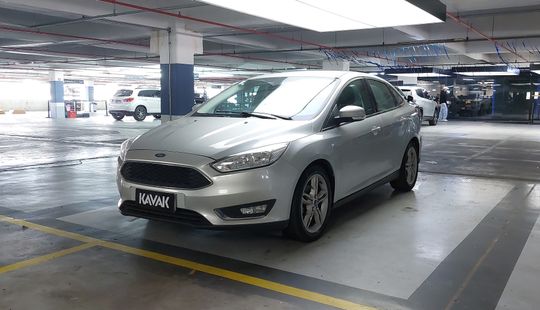 Ford • Focus