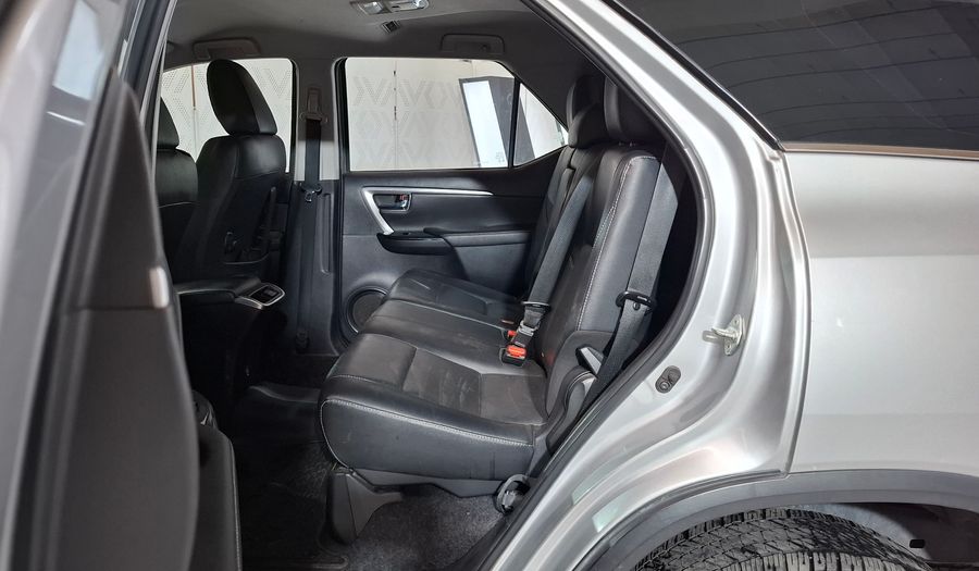 Toyota Sw4 2.8 TDI SRX AUTO 4WD Suv 2021