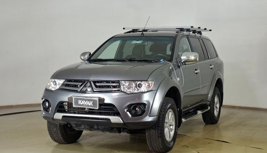 Mitsubishi • Montero Sport
