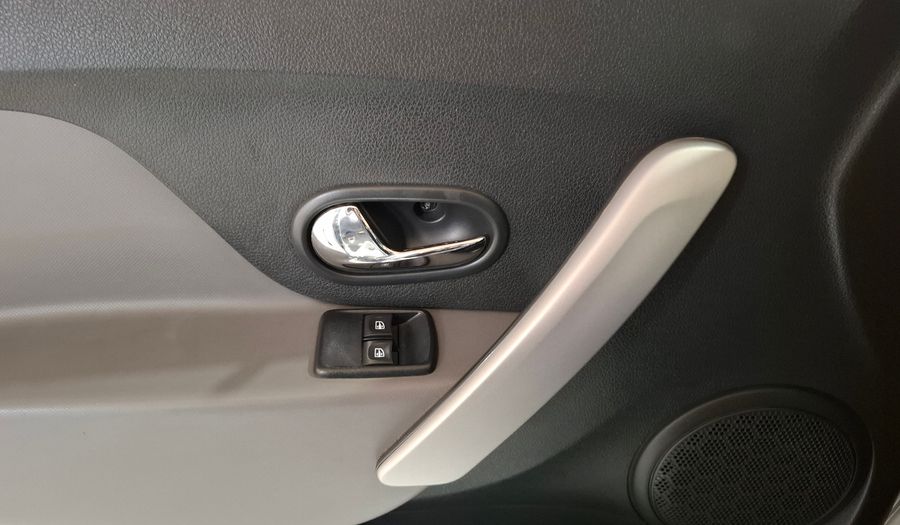 Renault Logan 1.6 EXPRESSION Sedan 2015