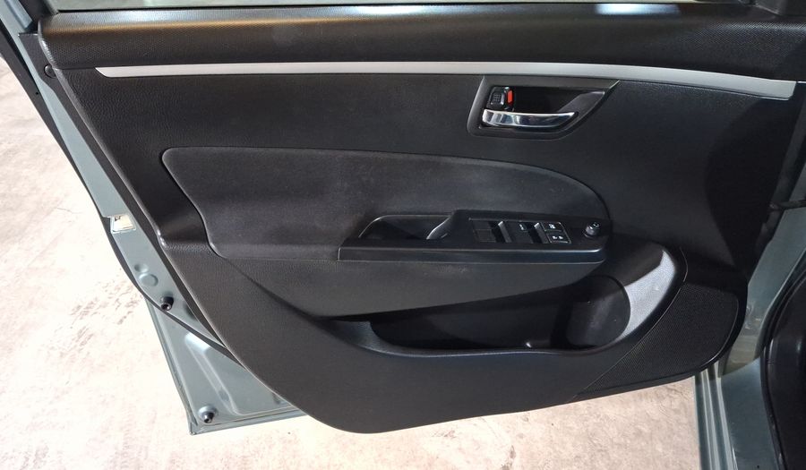 Suzuki Swift 1.4 GLS MT Hatchback 2013