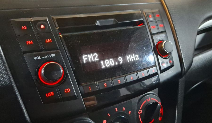 Suzuki Swift 1.4 GLS MT Hatchback 2013