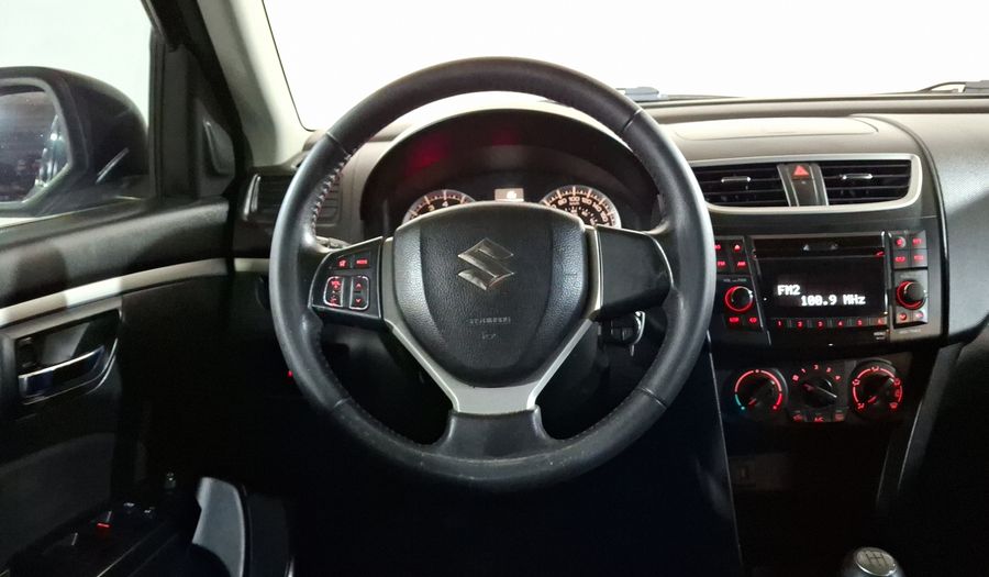 Suzuki Swift 1.4 GLS MT Hatchback 2013