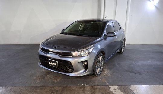 Kia • Rio