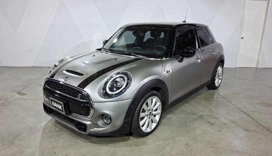 Mini • Cooper S