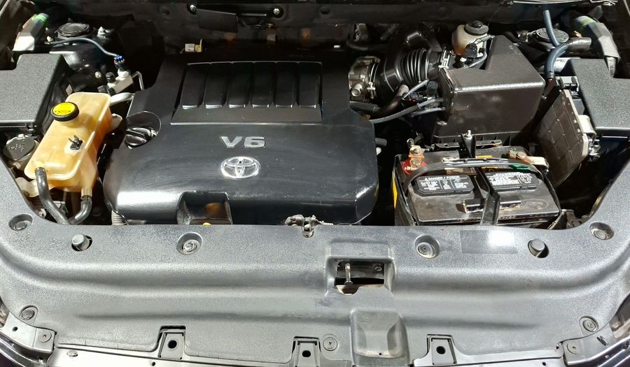 Toyota Rav4 3.5 V6 SPORT PIEL 4X2 AT Suv 2012