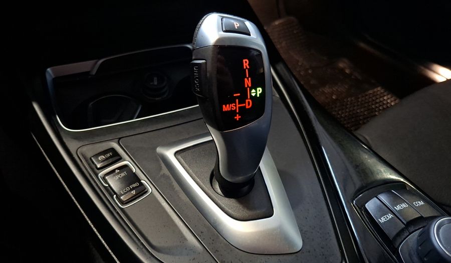 Bmw Serie 1 1.5 118I A MILLENNIAL 5D Hatchback 2018