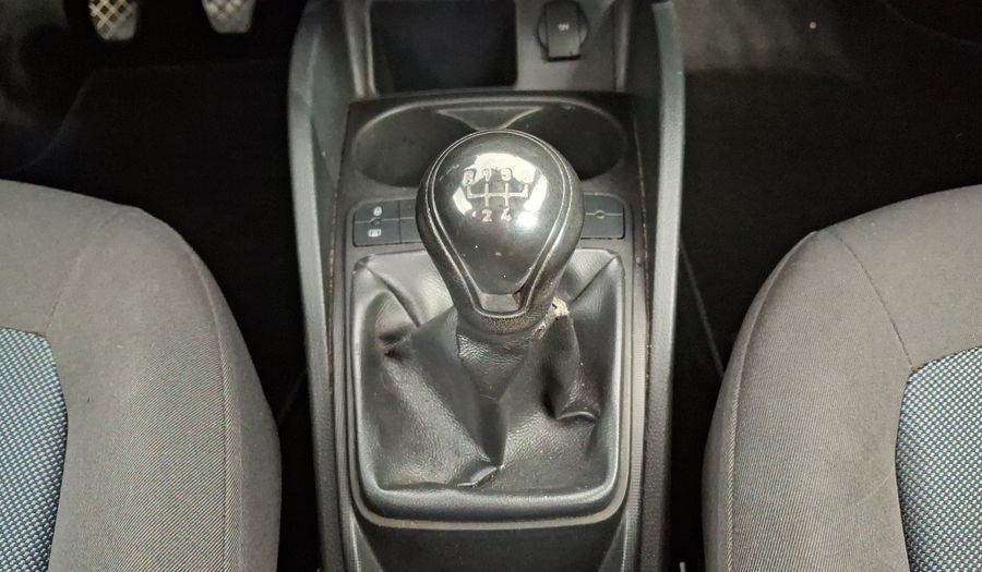 Seat Ibiza 2.0 BLITZ I-TECH 4 PTAS MT Hatchback 2015