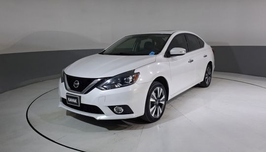 Nissan • Sentra