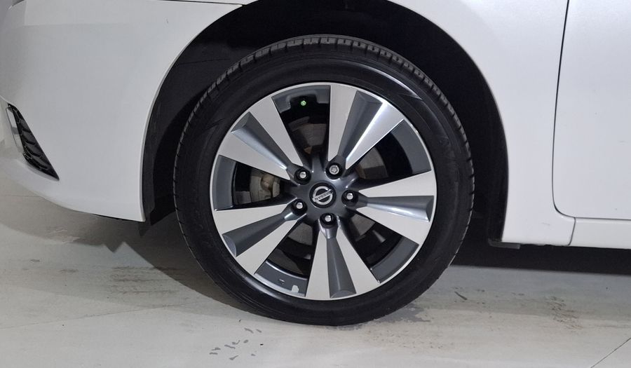 Nissan Sentra 1.8 EXCLUSIVE NAVI AUTO Sedan 2018