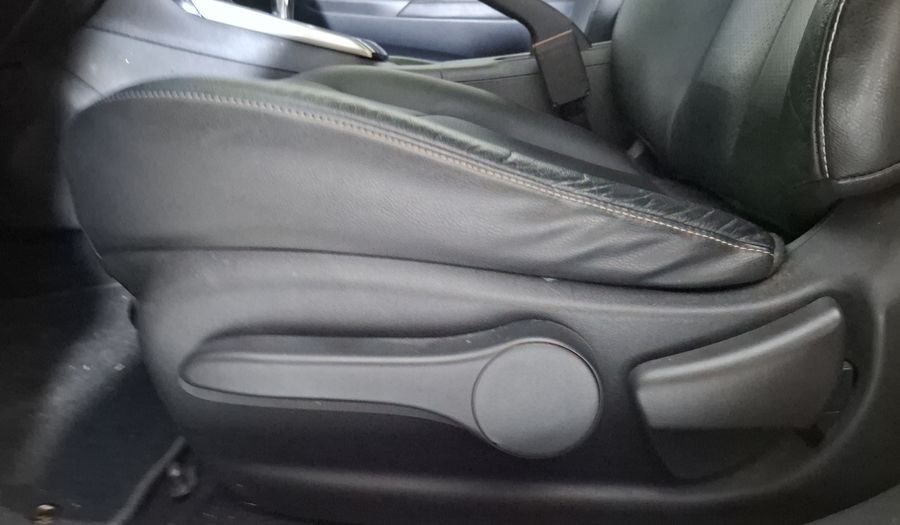 Nissan Sentra 1.8 EXCLUSIVE NAVI AUTO Sedan 2018