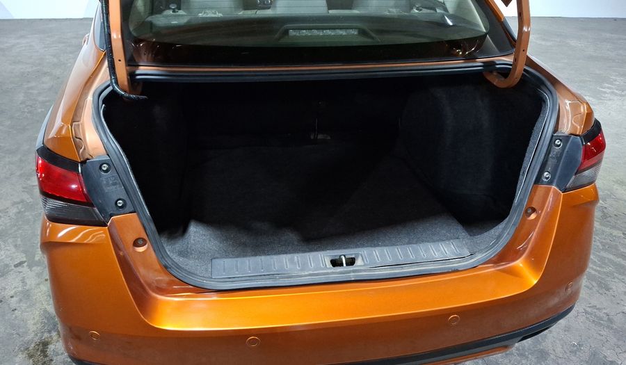 Nissan Versa 1.6 ADVANCE Sedan 2020