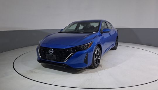 Nissan • Sentra