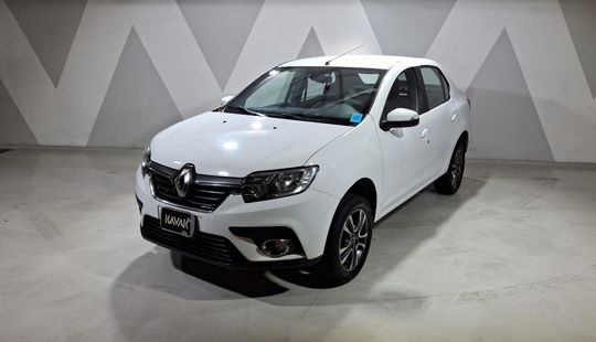 Renault • Logan
