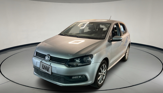 Volkswagen • Polo