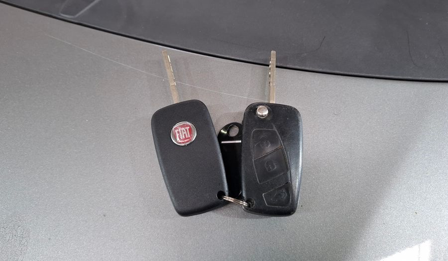 Fiat Punto 1.4 ATTRACTIVE 5P Hatchback 2013