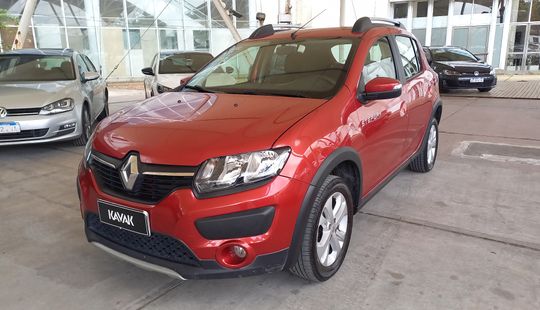 Renault • Sandero Stepway