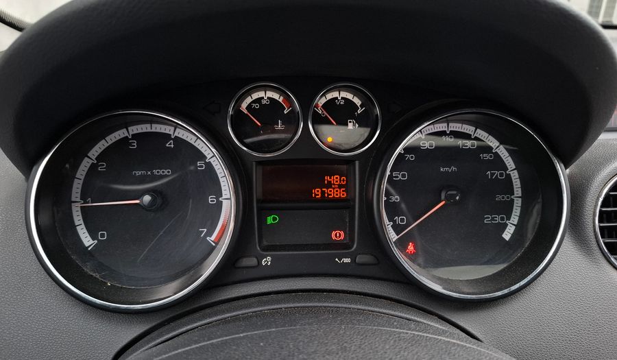 Peugeot 408 2.0 16V ALLURE+ Sedan 2011