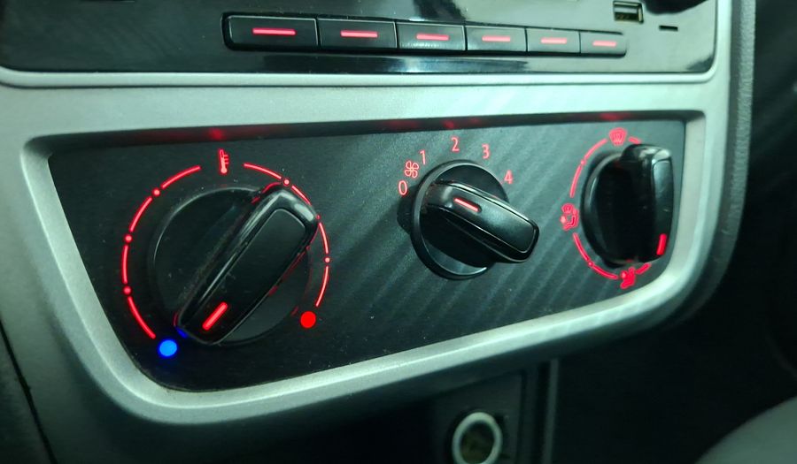 Volkswagen Gol 1.6 POWER Hatchback 2016