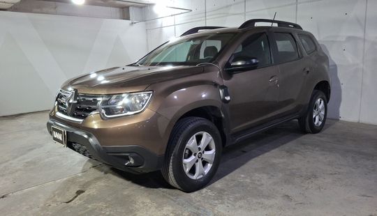 Renault • Duster