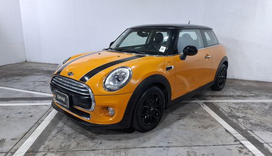 Mini • Cooper