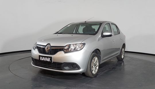 Renault • Logan